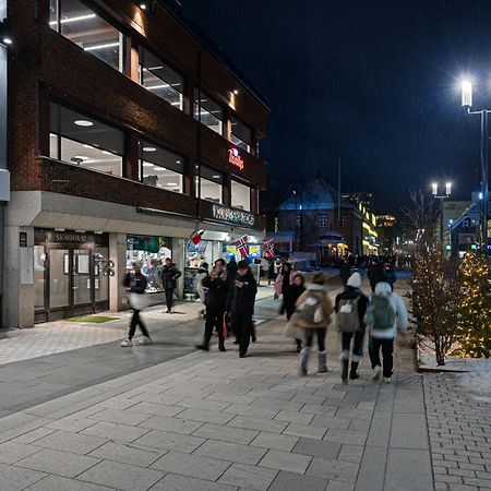 Arctic Homes - All Apartments Тромсё Экстерьер фото