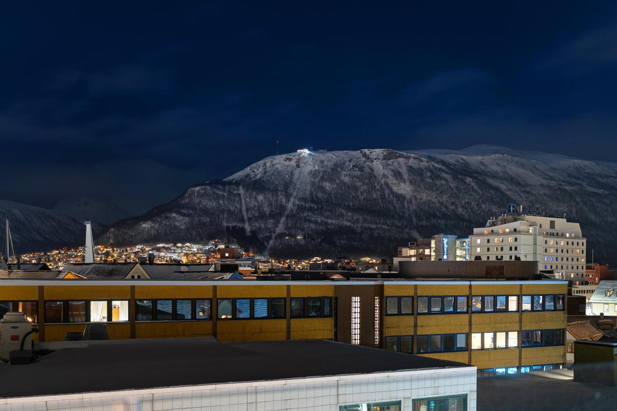 Arctic Homes - All Apartments Тромсё Экстерьер фото